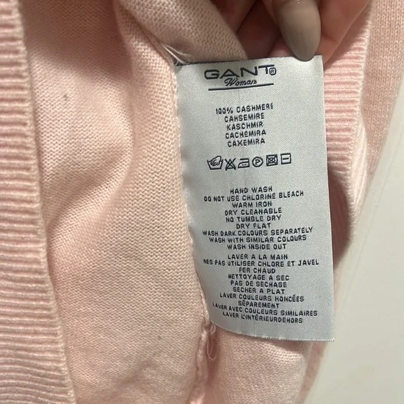 GANT 100% Cashmere V Neck Medium Sweater Pink luxury brand coastal preppy - Picture 7 of 11